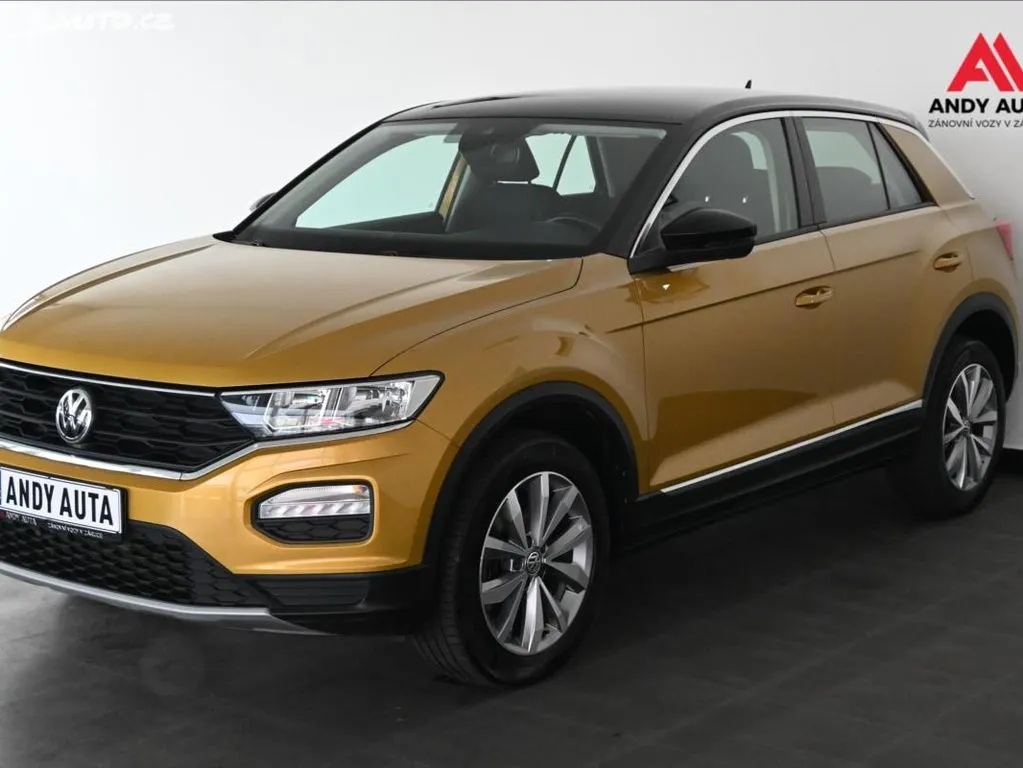 Volkswagen T-Roc 1,5 TSI 110 kW COMFORTLINE Zár Image 1