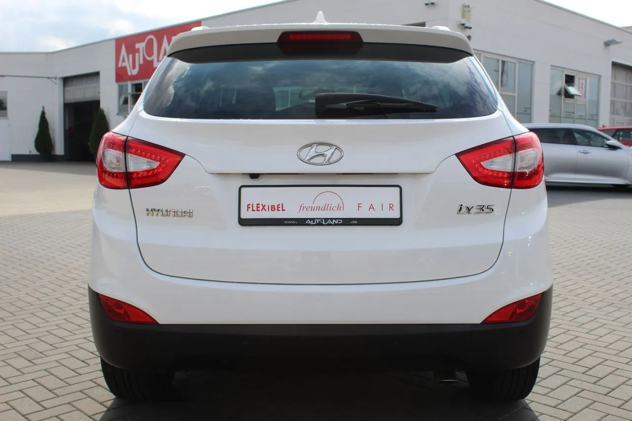 Hyundai ix35 2.0 GDI Automatik Navi...  Image 6